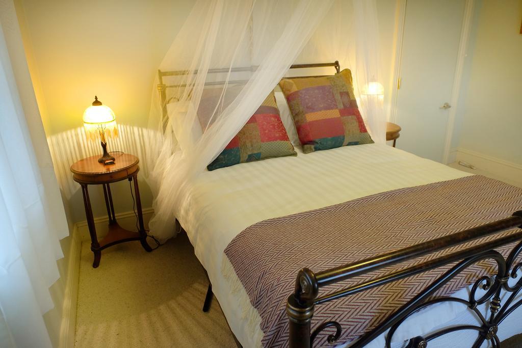 Stoke House Bed & Breakfast Carcoar Bagian luar foto