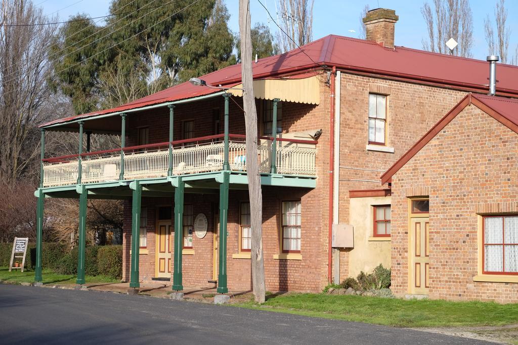 Stoke House Bed & Breakfast Carcoar Bagian luar foto
